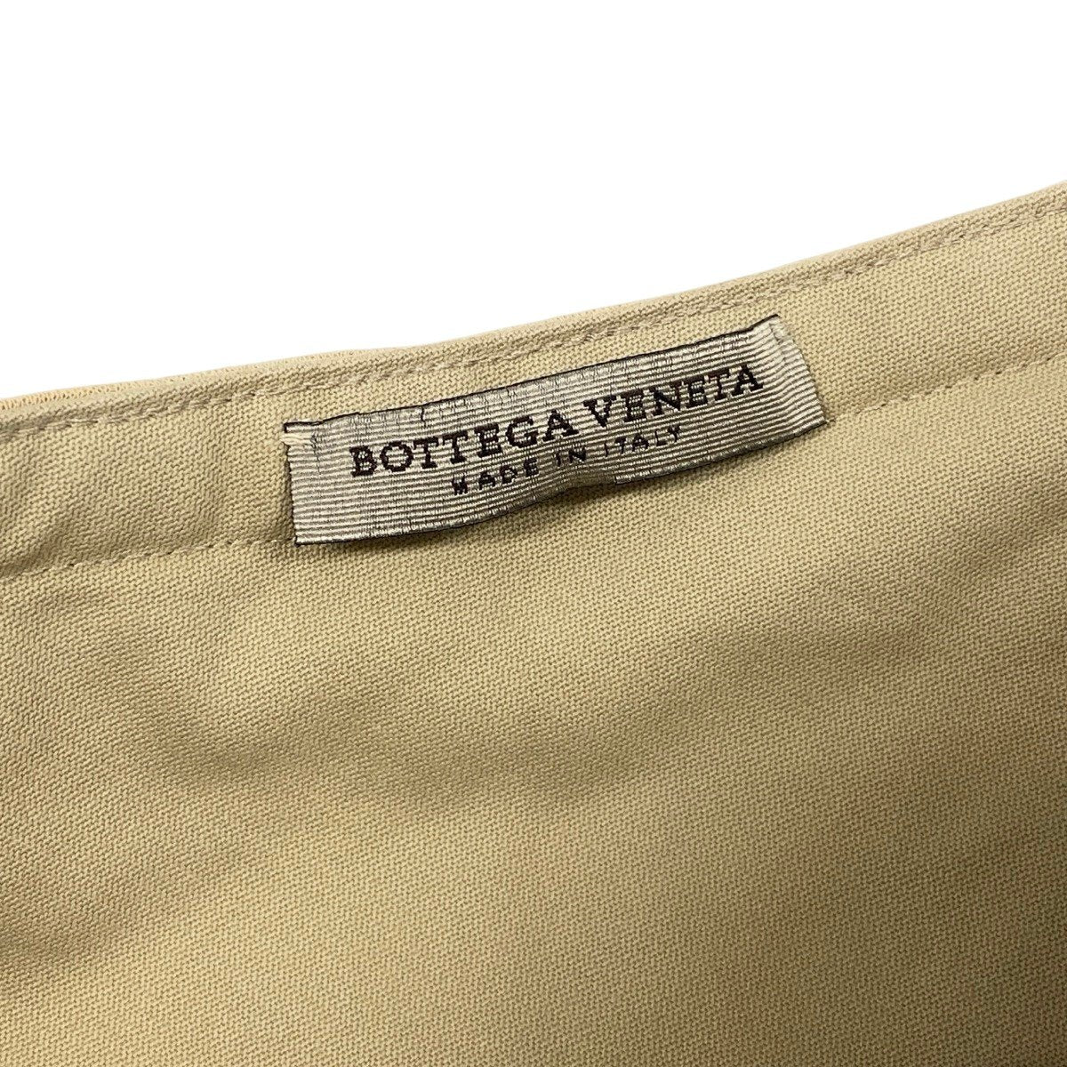 h17 【美品】BOTTEGA VENETA Vintage プリーツスカート 巻きスカート ベルト金具 ベージュ レディース 女性用k02i