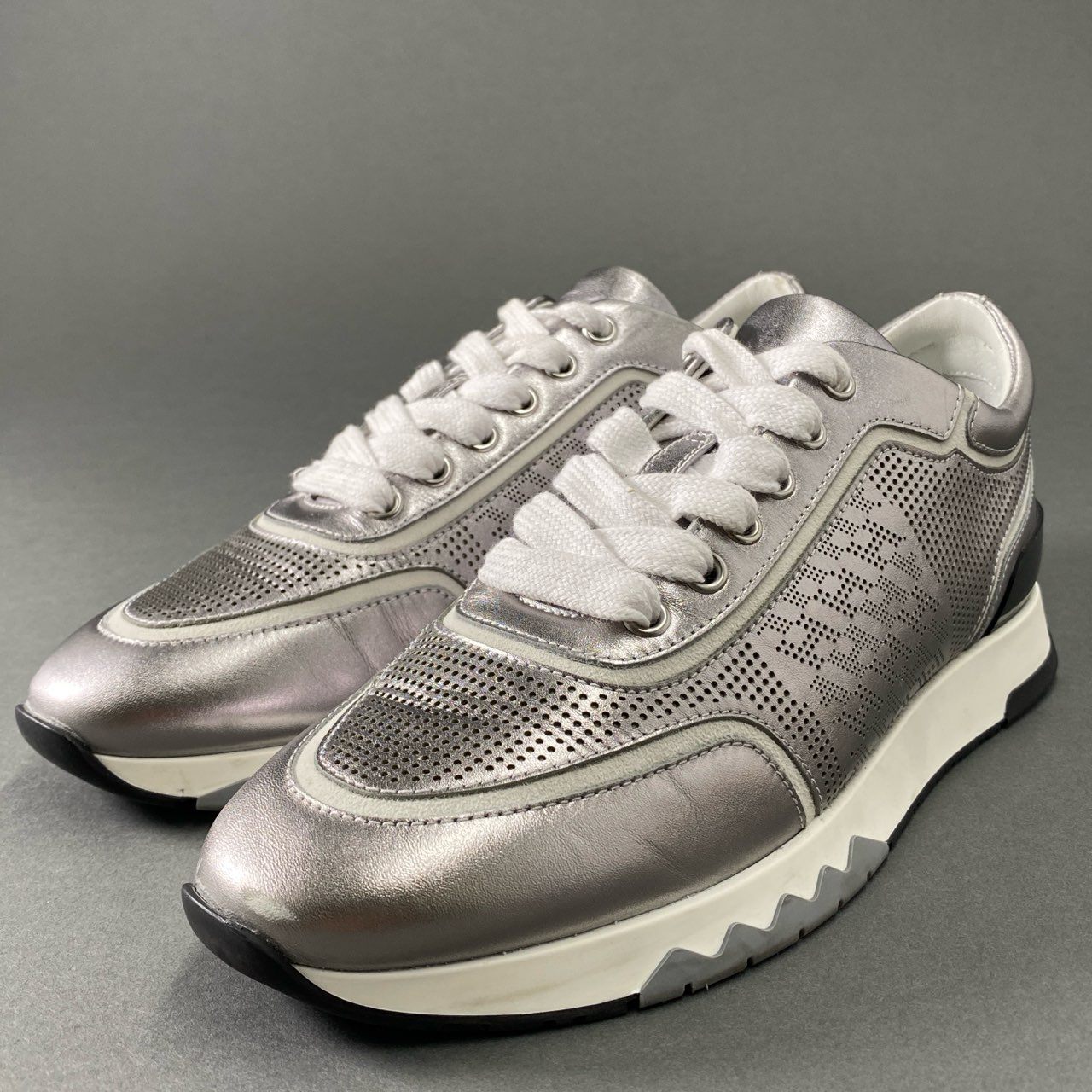 1i20 HERMES エルメス イタリア製 ADDICT C-アディクト Hロゴ ローカットスニーカー シューズ 38 シルバー