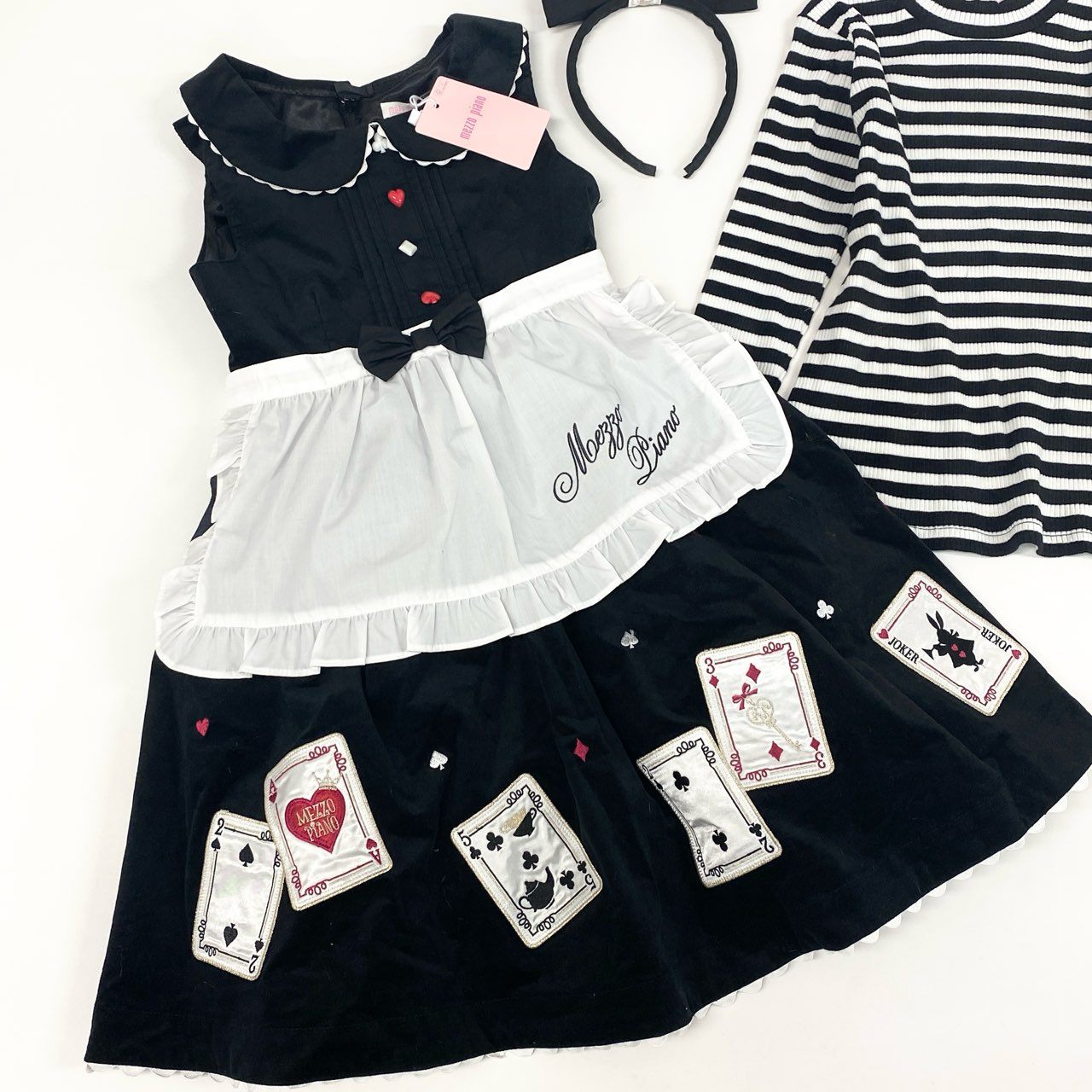 53e2 【未使用保管品】タグ付 mezzo piano メゾピアノ アリス4点セット 長袖Tシャツ ジャンパースカート エプロン カチューシャ 女の子 子供服 6044313-350 130 ブラック