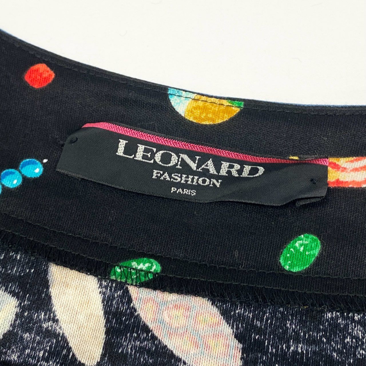 62g18 《美品》 LEONARD レオナール キャンディプリント カーディガン 0379121 M ブラック 綿100% 金ボタン シアースリーブ トップス 日本製