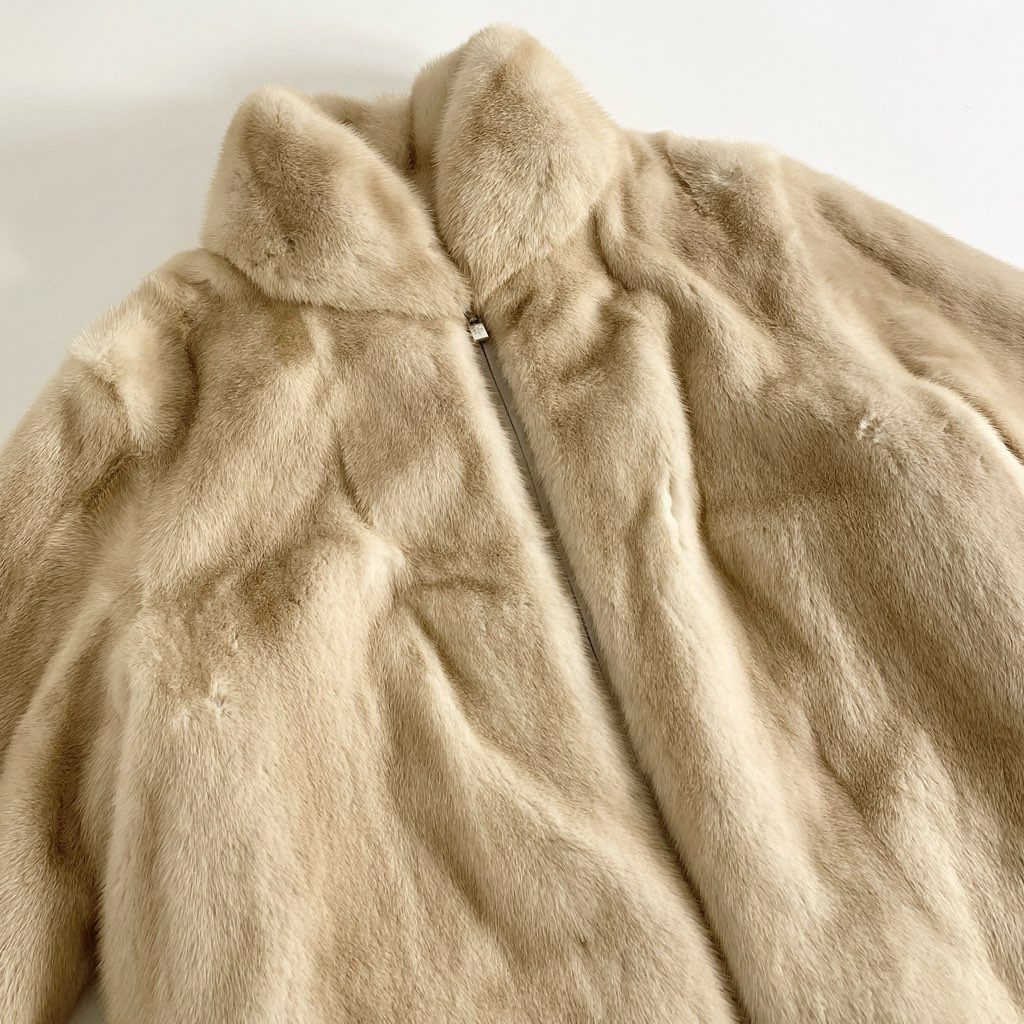 81i11 【美品】Loro Piana ロロピアーナ ベビーカシミヤ100% リバーシブル ローゲージニットブルゾン ミンクファー 毛皮コート FAI6284 サイズM レディース 女性用 アウター