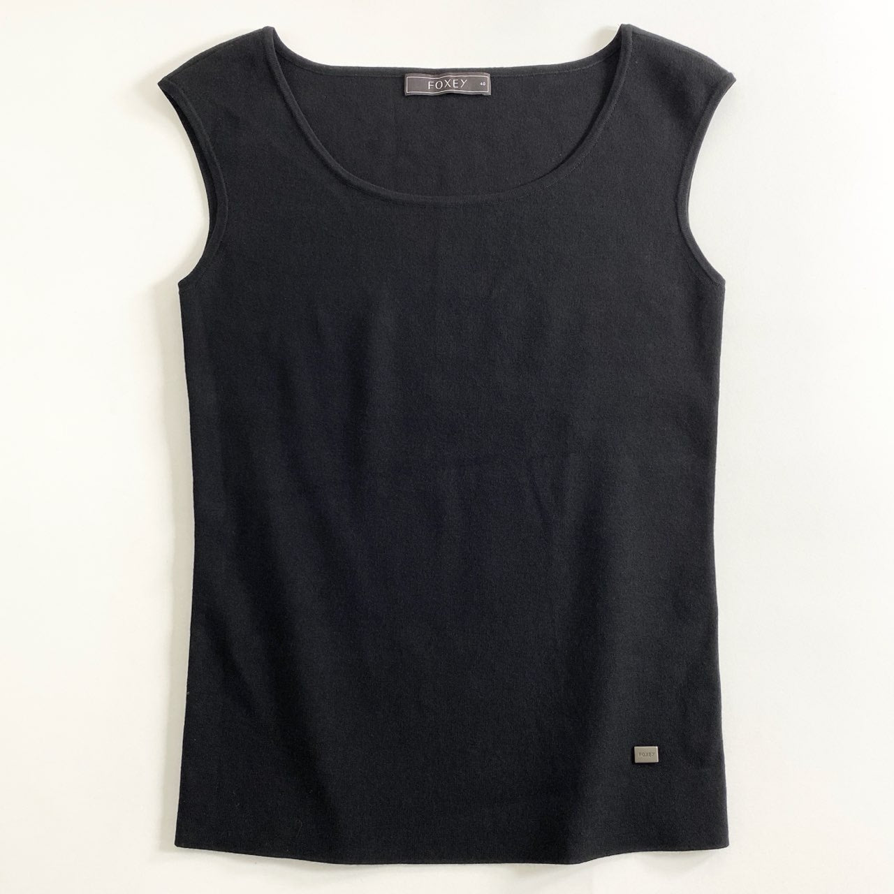 27d14 FOXEY フォクシー レーヨンブランド ノースリーブニット 春夏ニット タンクトップ 40 ブラック レディース