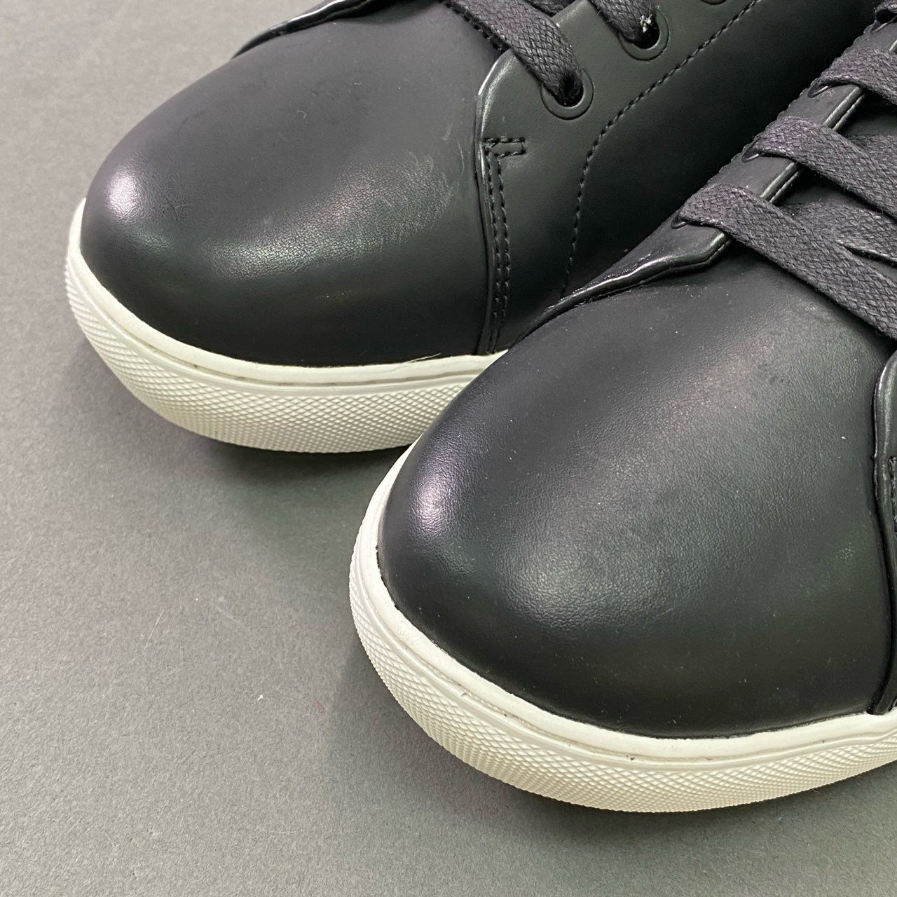 7e26 《未使用品》 EMPORIO ARMANI エンポリオアルマーニ レザースニーカー X4X261 27cm ブラック Leather シューズ 革靴 箱付き