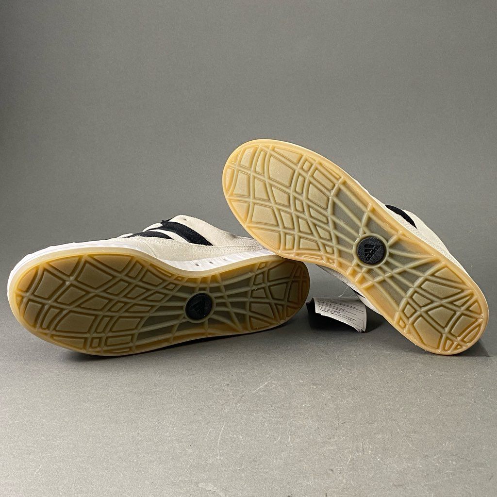 10f6 《未使用保管品》 adidas アディダス ADIMATIC アディマティック スニーカー 29cm ホワイト スウェード シューズ タグ付き