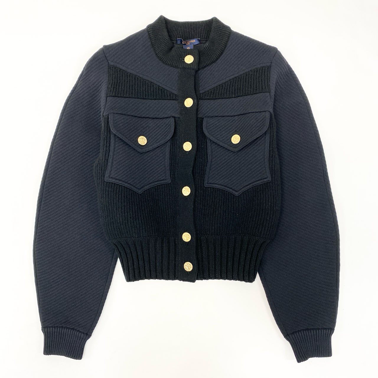 54h27《美品》LOUIS VUITTON ルイヴィトン クロップド コンパクトジャケット ニットジャケット 金ボタン XSサイズ ブラック レディース 女性用k02i