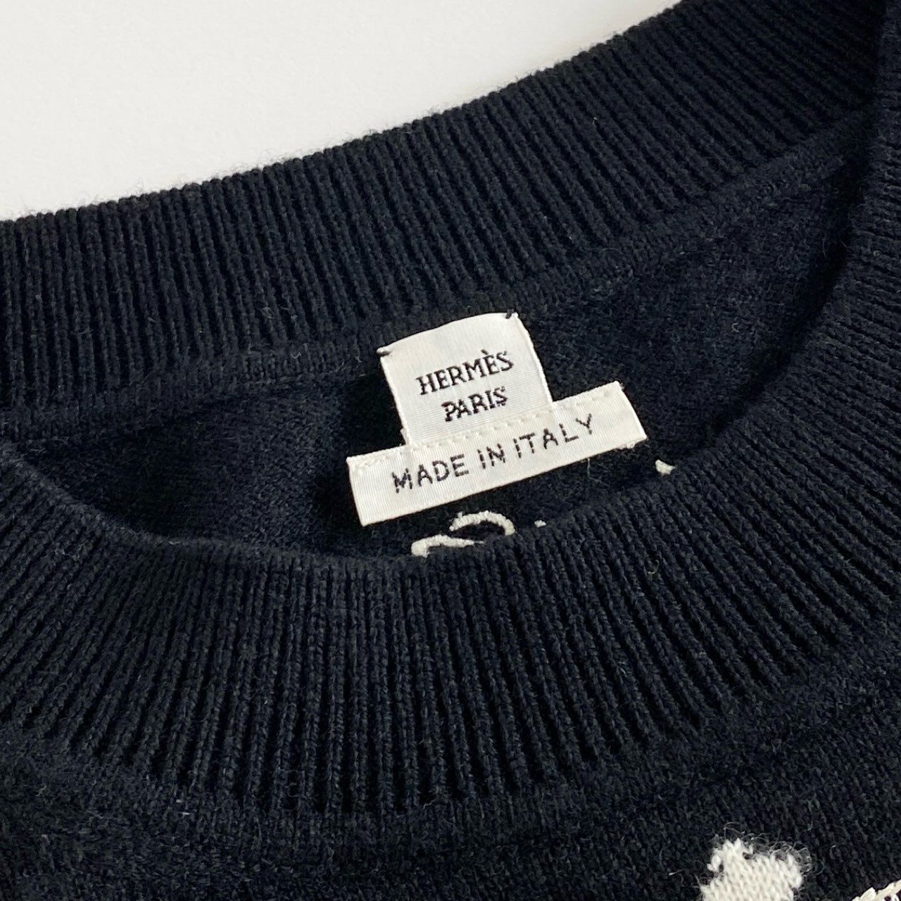 79j2 HERMES エルメス Poste et Cavalerie サーベル飾袋 刺繍 カシミアニット セーター サイズ42 ブラック ホワイト カシミヤ100% レディース イタリア製