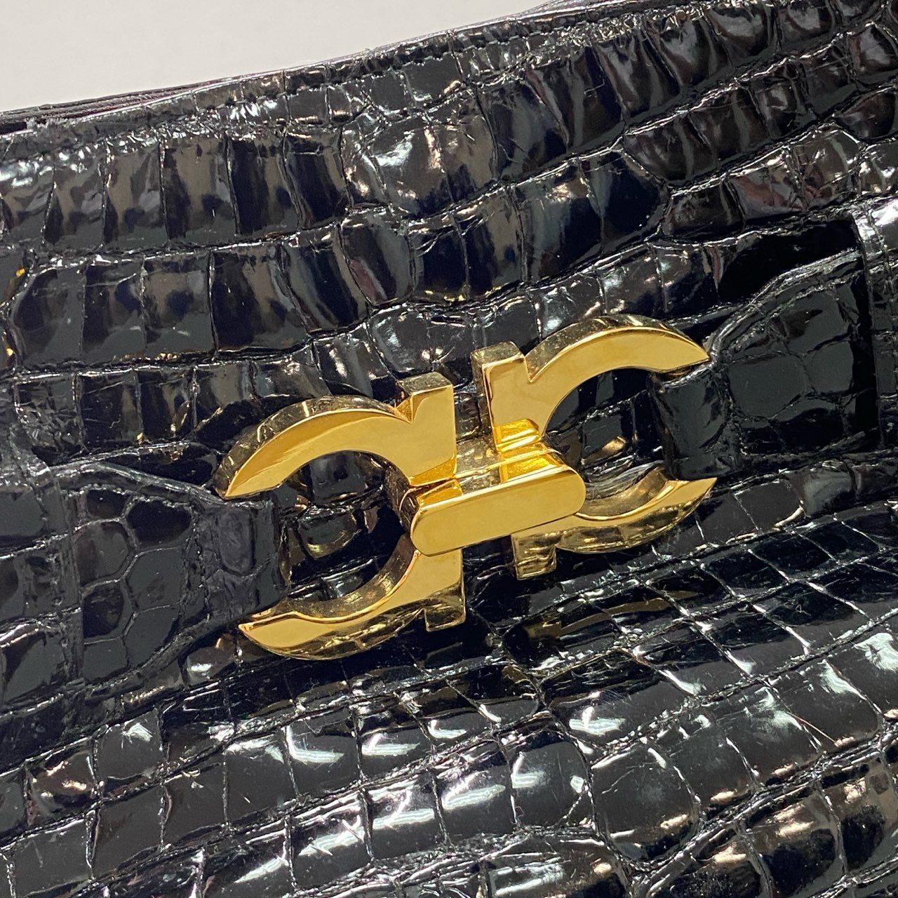 Bf10 《美品》 JRA公認 シャイニングクロコダイル トートバッグ ブラック 本クロコ 本革 ハンドバッグ エキゾチックレザー