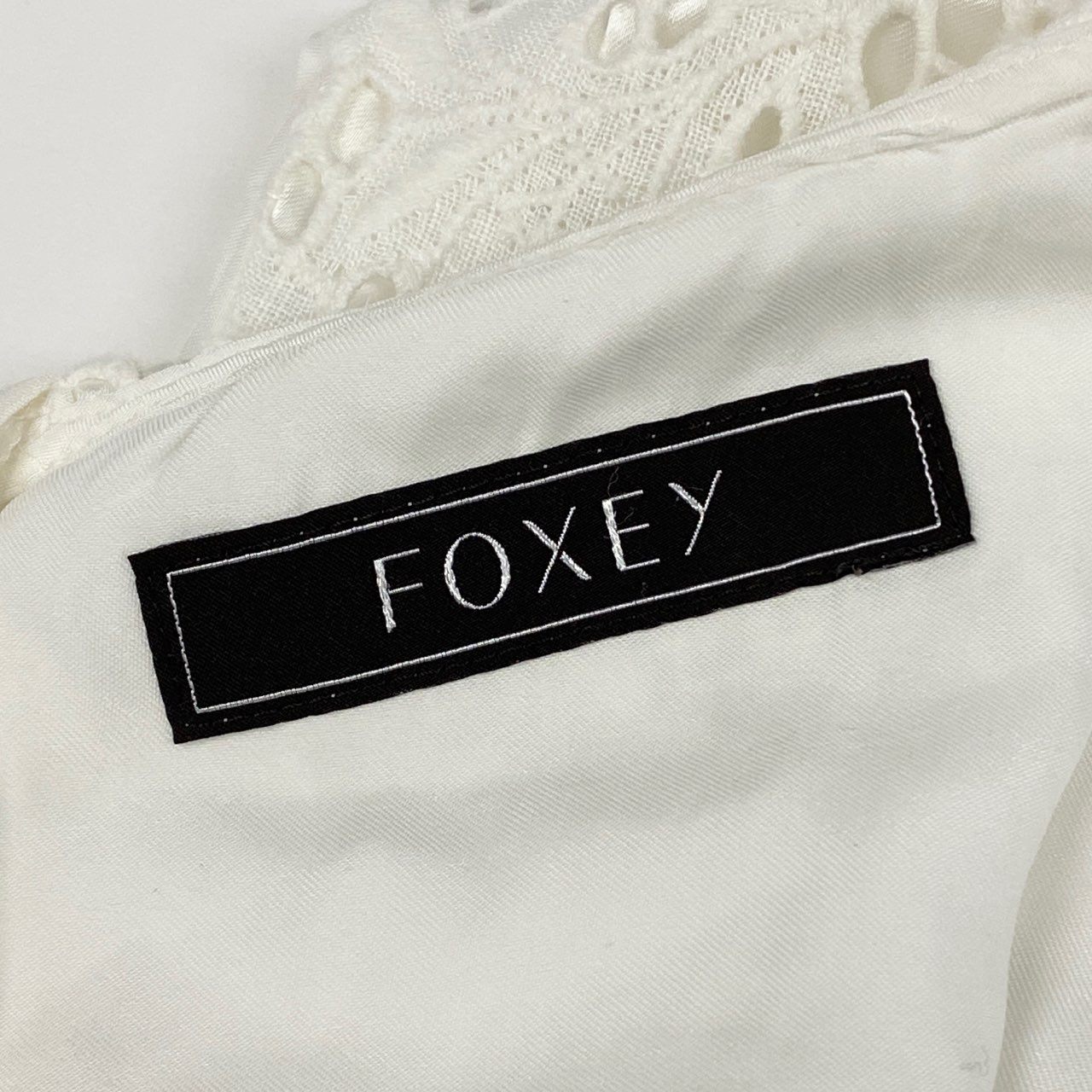 37a16 FOXEY BOUTIQUE フォクシーブティック Dress MARIE ANN マリーアン ノースリーブワンピース ドレス アイレット刺繍 39462 40 ホワイト