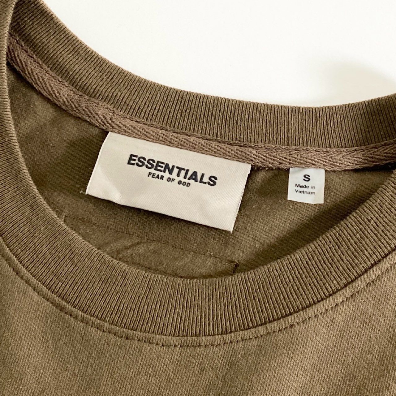 8d13 FOG ESSENTIALS エフオージーエッセンシャルズ ロゴ クルーネックTシャツ 半袖 ショートスリーブカットソー Sサイズ ブラウン コットン