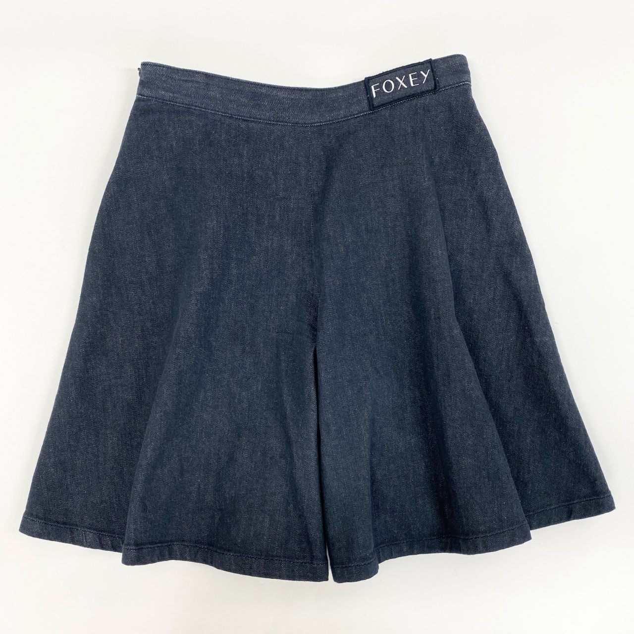 35i9 FOXEY NEW YORK フォクシーニューヨーク デニム リリーパンツ ショートパンツ ウエストロゴ 40536 38 インディゴブルー レディースk02i