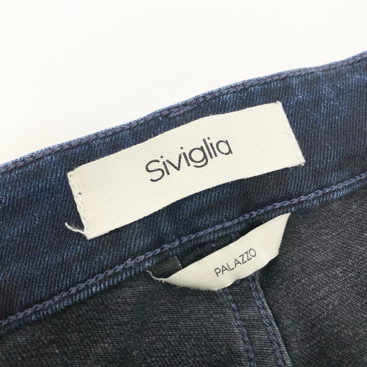 65j9 《美品》Siviglia シヴィリア テーパードデニムパンツ ストレッチ素材 PALAZZO 2004 D0072 32サイズ インディゴ メンズo07t