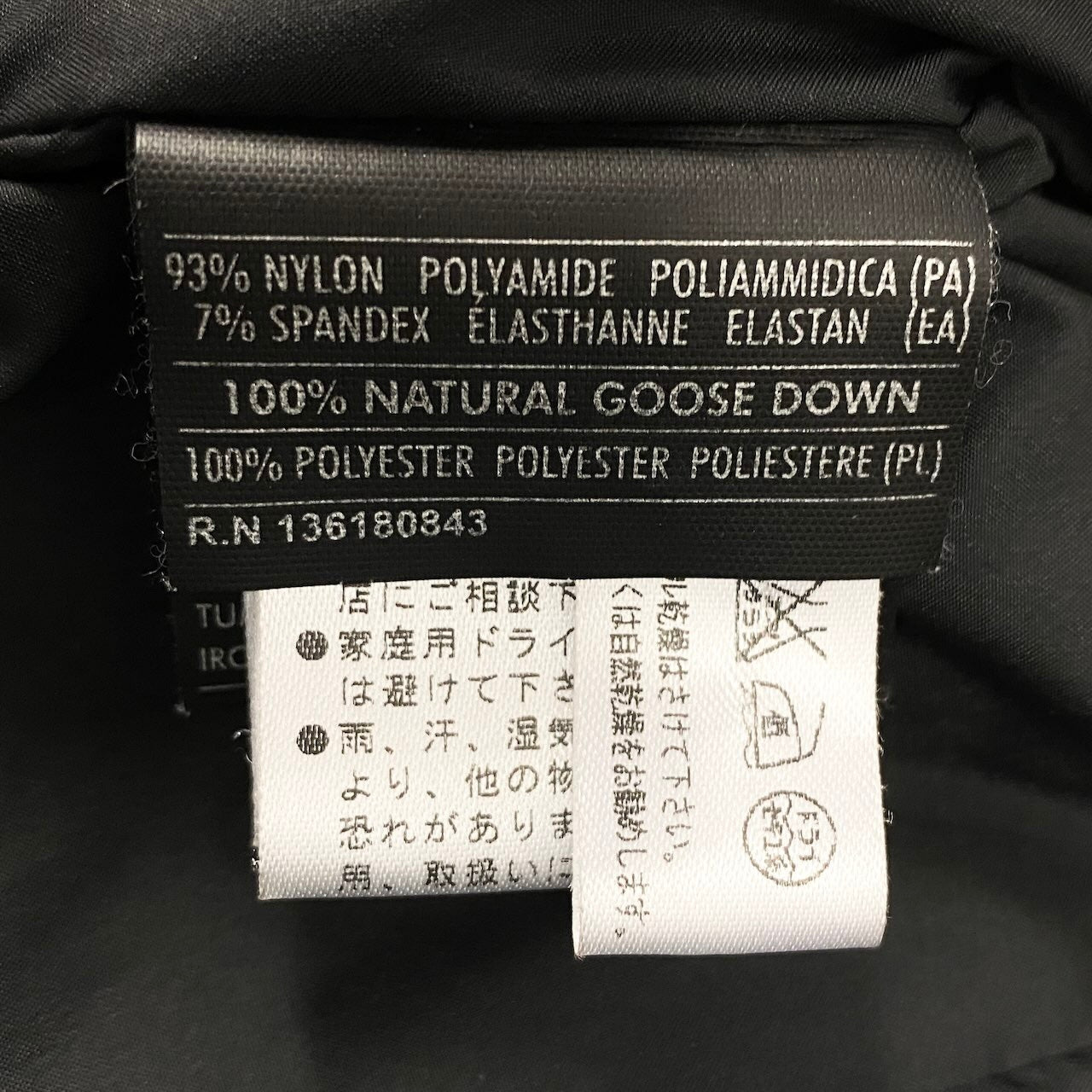 23e14 Salvatore Ferragamo サルヴァトーレフェラガモ ロングダウンコート ガンチーニゴールド金具 アウター 42サイズ ブラック ゴールド レディース 女性用u02t