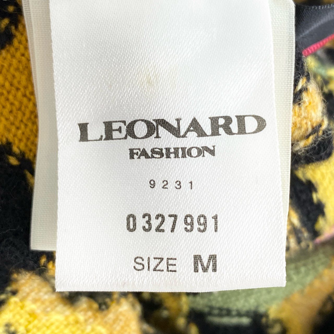 39h30 LEONARD レオナール チュニックワンピース ニットワンピース カシミアセーター 美しい花柄プリント 0327991 サイズM ブラック カシミヤ100% レディース 日本製