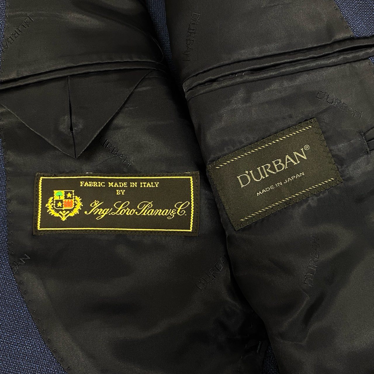 45e9 DURBAN ダーバン Loro Piana ロロピアーナ サマーウール 背抜き 金ボタン 紺ブレ ダブルブレスト ピークド ブレザー テーラードジャケット サイズAB4 ネイビー メンズ 春夏