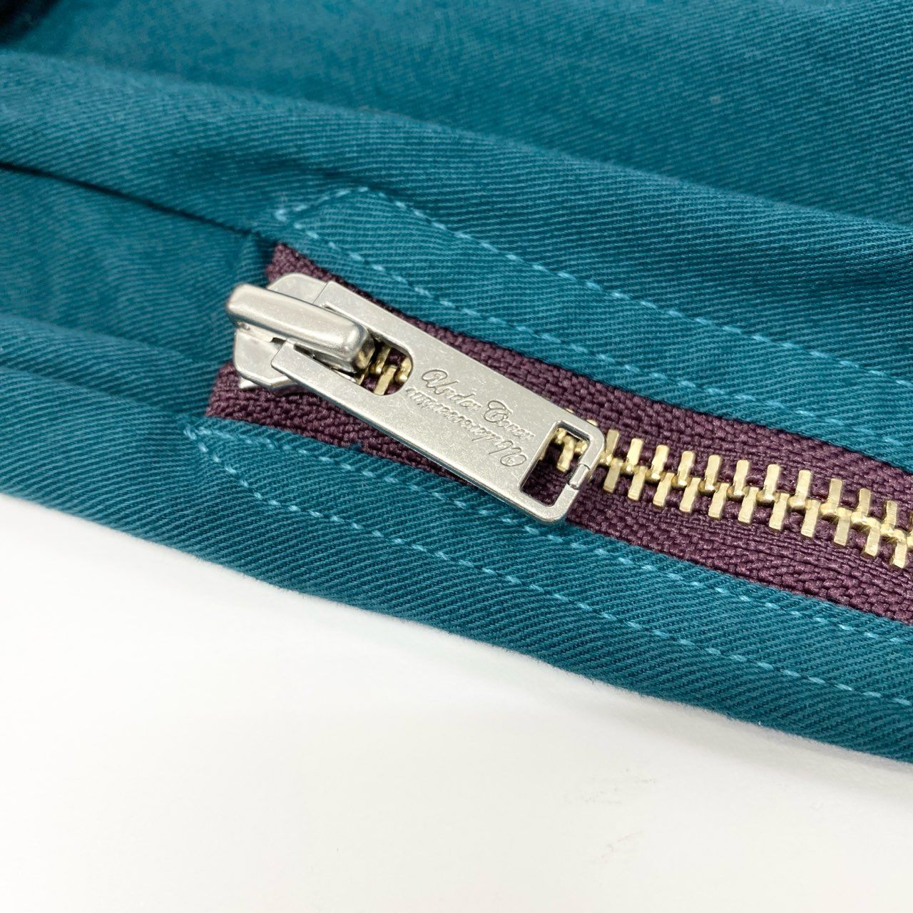 73j28 《新品保管品》 UNDERCOVERISM アンダーカバーイズム 23ss Dリング サイドジッパー コットンパンツ ボトムス ウエストゴム U11C4502-2 サイズ4 ダークグリーンo07t