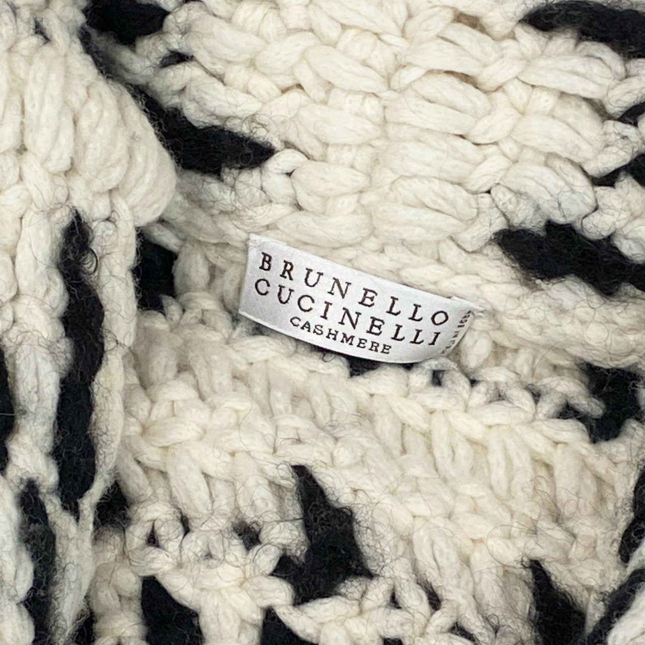 48c14 定価¥1,165,945 BRUNELLO CUCINELLI ブルネロクチネリ カシミヤ92% ジャガードニット カーディガン XS オフホワイト スパンコール付 イタリア製 ブラッシュド加工