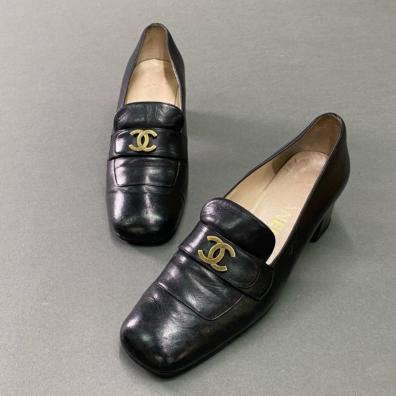 6c19 CHANEL シャネル ヴィンテージ ココマーク ローファー 36 1/2 ブラック レザー シューズ フランス製 箱付き