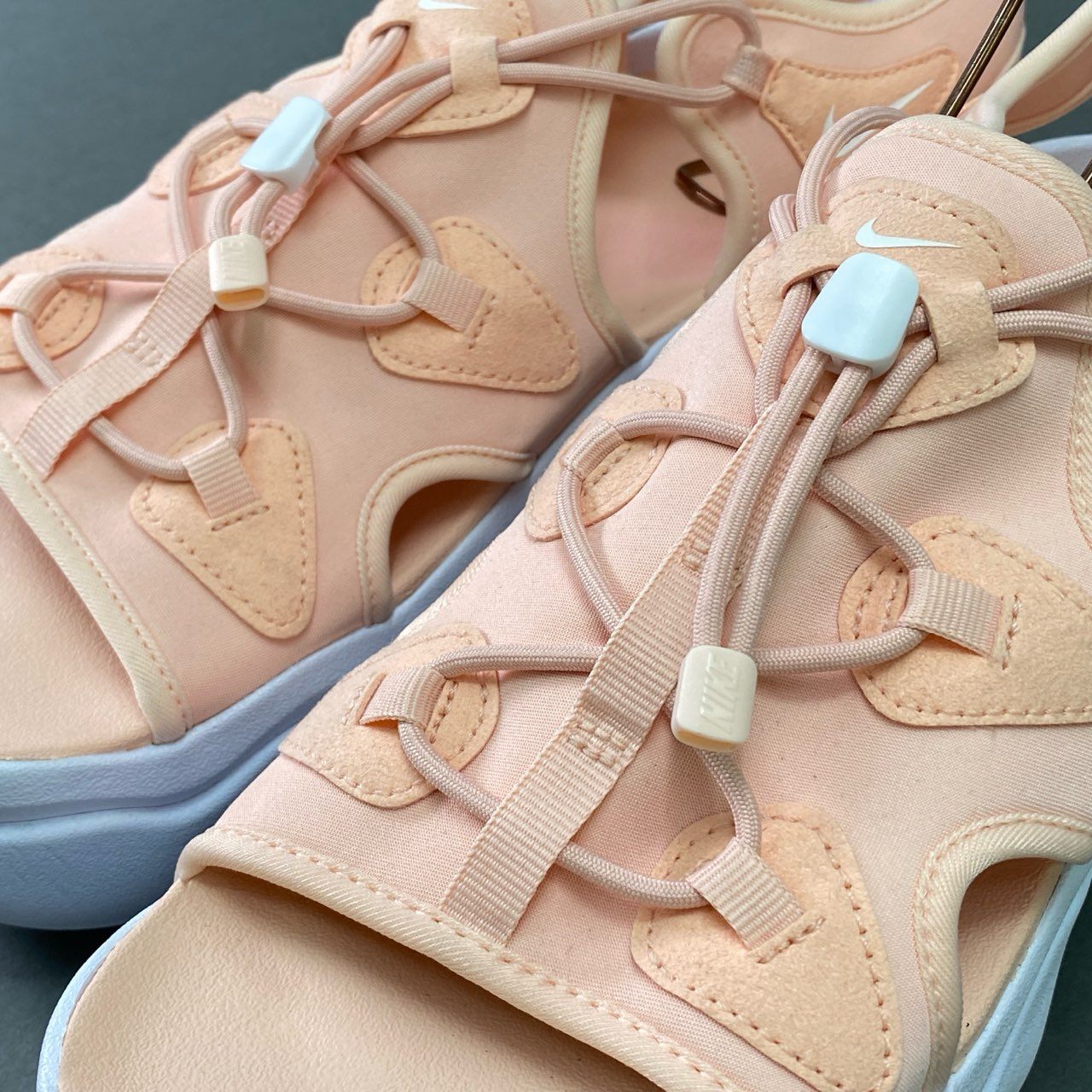 1e26 《美品》 NIKE ナイキ AIR MAX KOKO SANDAL エアマックス ココサンダル CI8798-600 28cm ピンク シューズ 夏