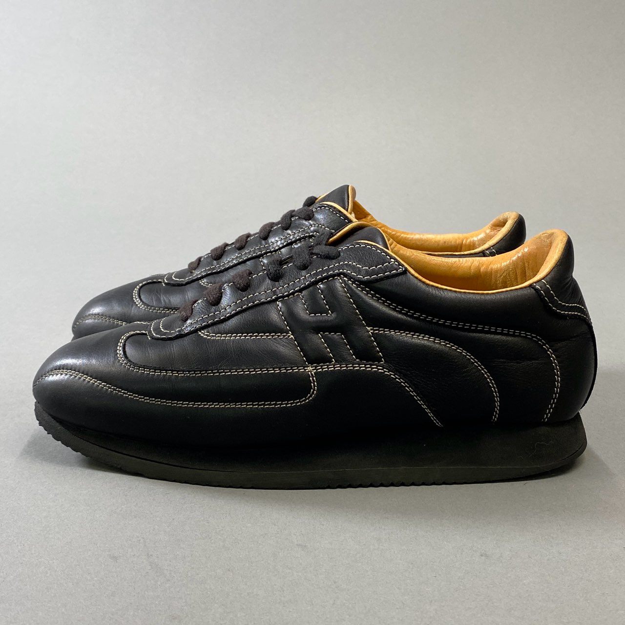 1h15 HERMES エルメス クイック レザーローカットスニーカー 38 ブラック Leather Hロゴ シューズ 女性靴t18r