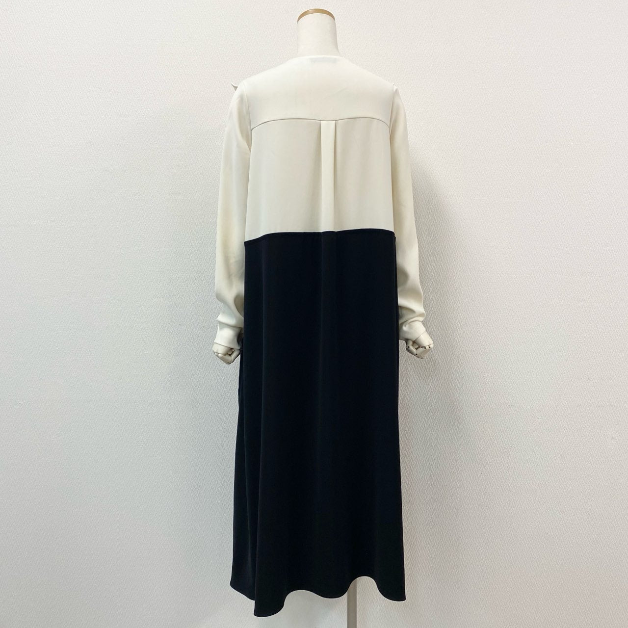 57f27 【美品】YOKO CHAN ヨーコチャン ロングスリーブ フリルトリムドレス 長袖ワンピース サイズ38 オフホワイト ブラック レディース ワンピ