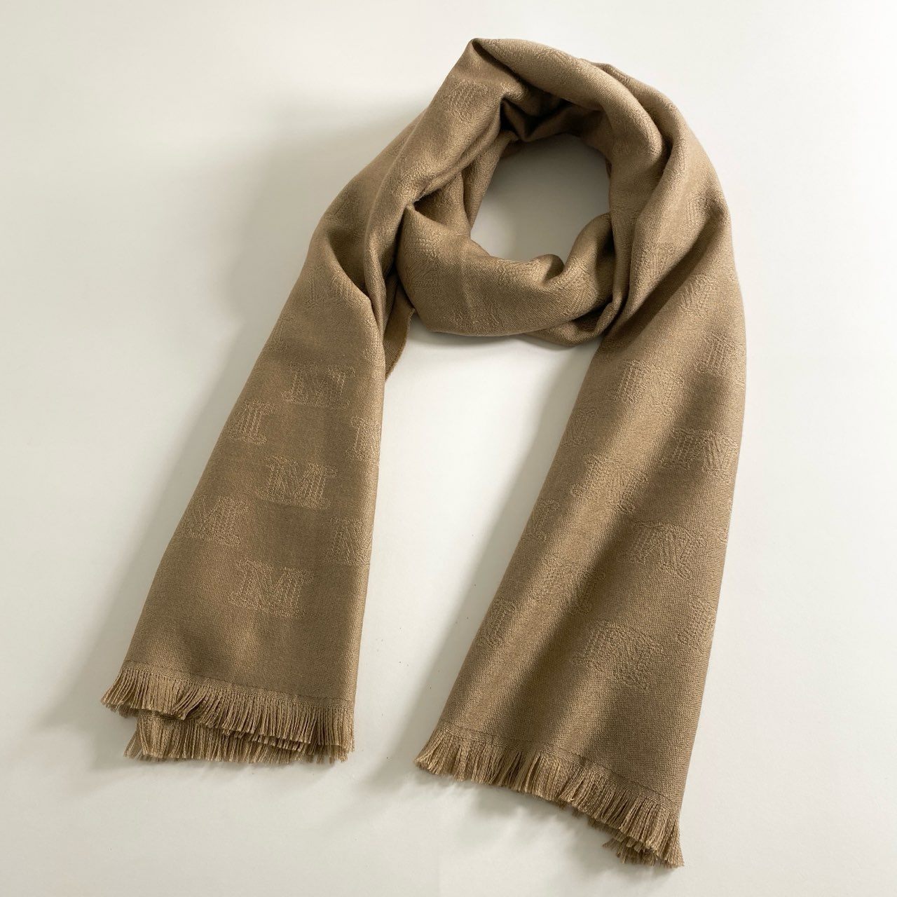 d12-1 《美品》 イタリア製 定価¥95,700 Max Mara マックスマーラ カシミヤ混 大判マフラー ショール ストール ベージュ シルク混 レディース