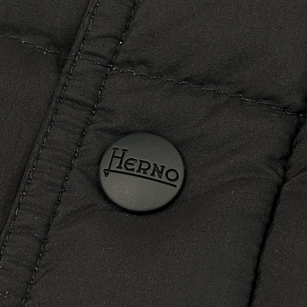 40h24 《美品》HERNO ヘルノ HERNO LEGEND Gジャン型 ダウンジャケット パッディド PI011ULE-19288-9200 42サイズ ブラック メンズ 男性用k02i