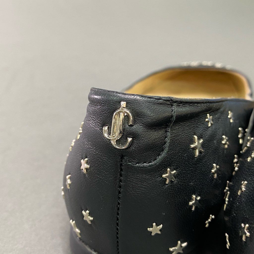 7d7 JIMMY CHOO ジミーチュウ スタースタッズ フラットシューズ パンプス JCロゴ レザーパンプス 星柄 スクエアトゥ 38 ブラック