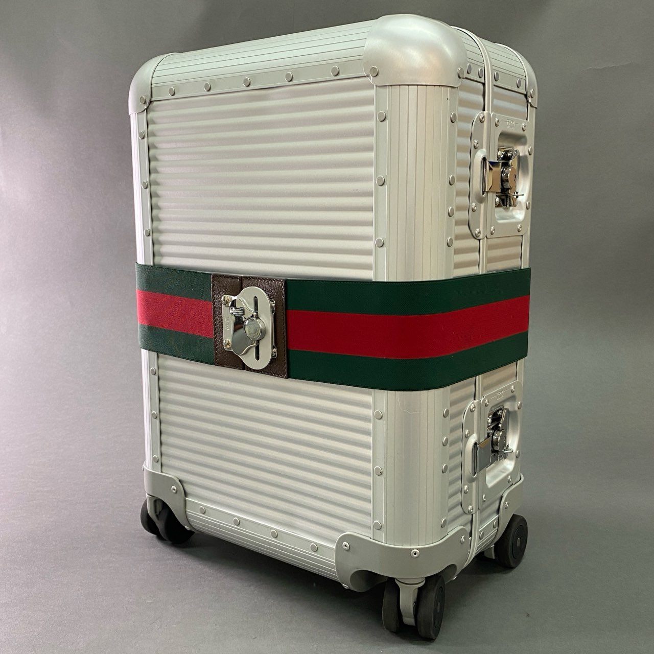 c28 【美品】 GUCCI グッチ FPMコラボ ラゲージ ストラップ付 スモール トロリーバッグ キャリーケース トラベルバッグ 旅行鞄 GGスプリーム キャンバス ユニセックス イタリア製