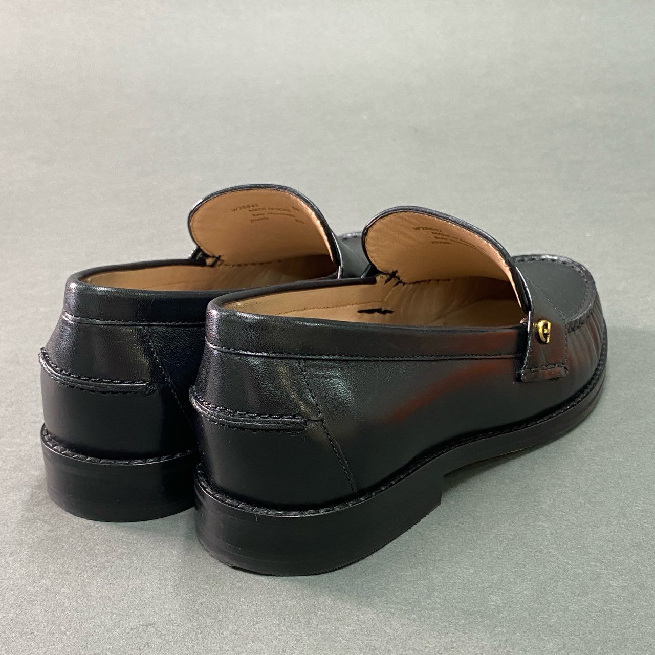 10f4 《美品》定価¥35.200 COLE HAAN コールハーン LUX PINCH PENNY ラックス ピンチ ペニーローファー W28842 5B ブラック レザー 革靴 シューズ 箱付き