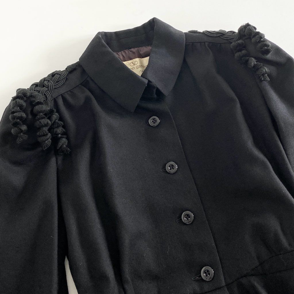 50f18 VALENTINO GARAVANI ヴィンテージ ヴァレンティノ ガラヴァーニ フリンジ付き デザインジャケット スカート セットアップ サイズ4 ブラック アーカイブ