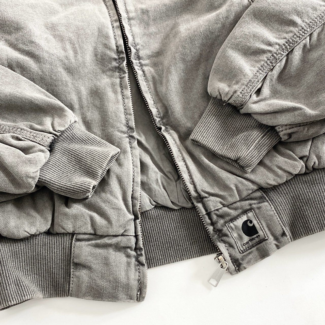 59e12 《未使用保管品》 タグ付 Carhartt WIP カーハート ダブルアイピ― SANTA FE BOMBER サンタフェボンバー ジャケット ブルゾン I030284 XSサイズ ブラック グレー コットン 秋冬