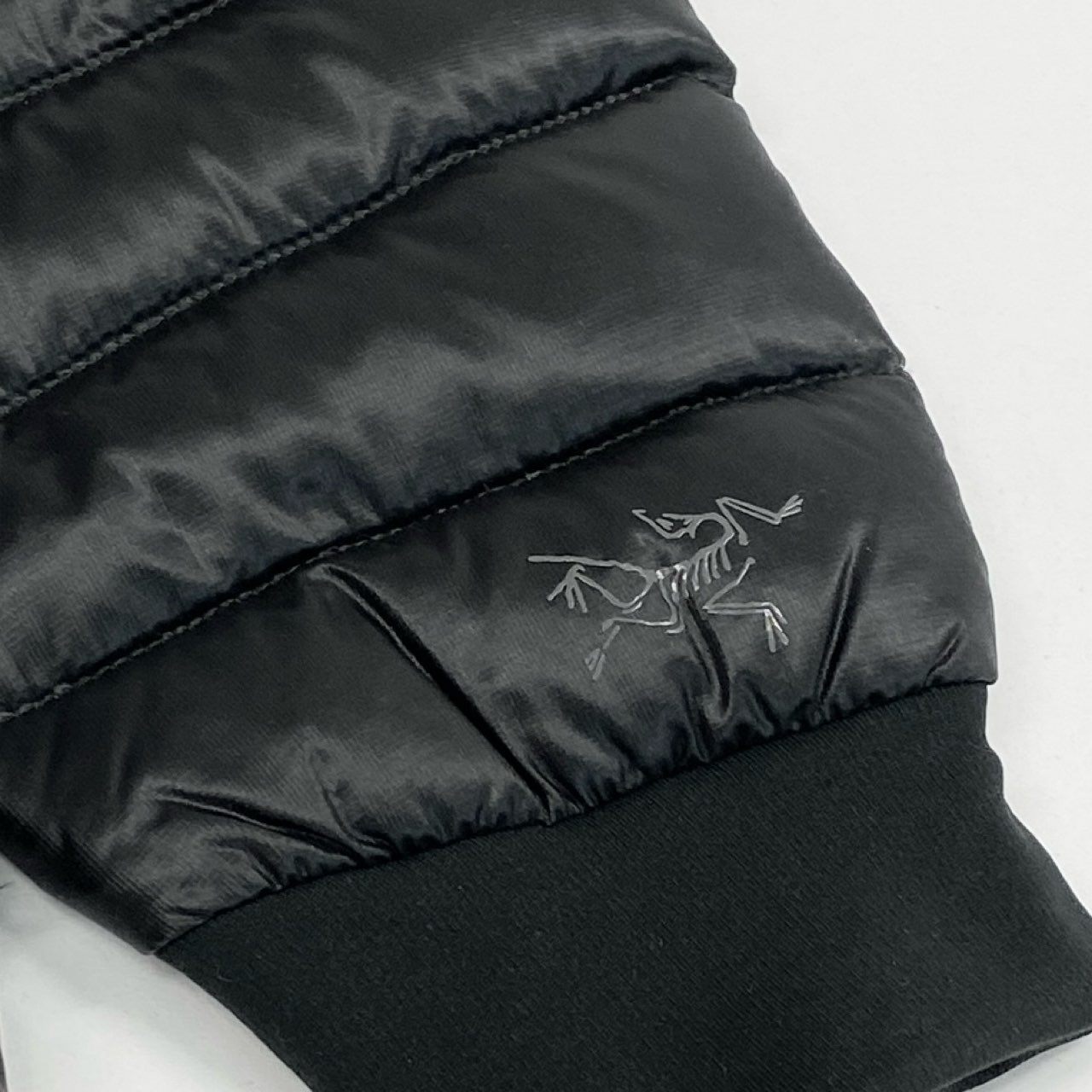 40h24 《美品》ARC’TERYX アークテリックス nexis jacket ネクシスジャケット ダウンジャケット アウター Sサイズ ブラック レディース 女性用k02i