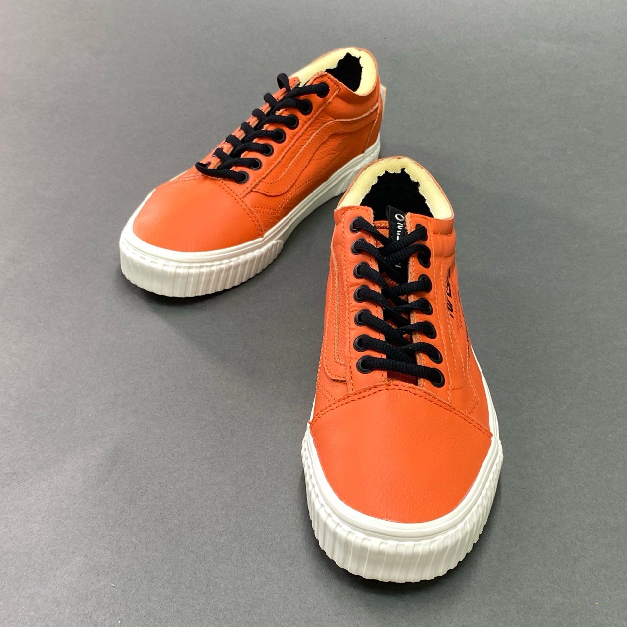 5f4 《未使用品》 VANS ヴァンズ × NASA ナサ Space Voyager スペースボイジャー OLD SKOOL オールドスクール スニーカー 26cm オレンジ レザー 箱付き