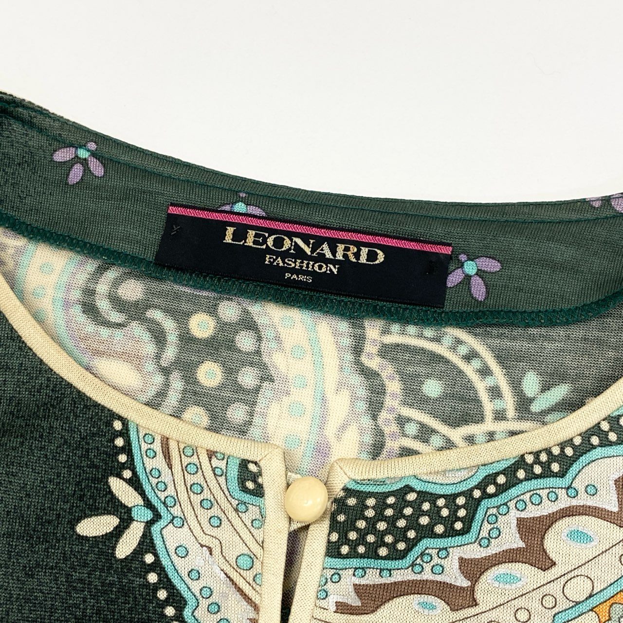 85i12 LEONARD レオナール 長袖ワンピース 総柄 薄手ワンピース 花柄 ペイズリー柄 シルク混紡 レディース 女性用 0340110 M グリーン系u02t