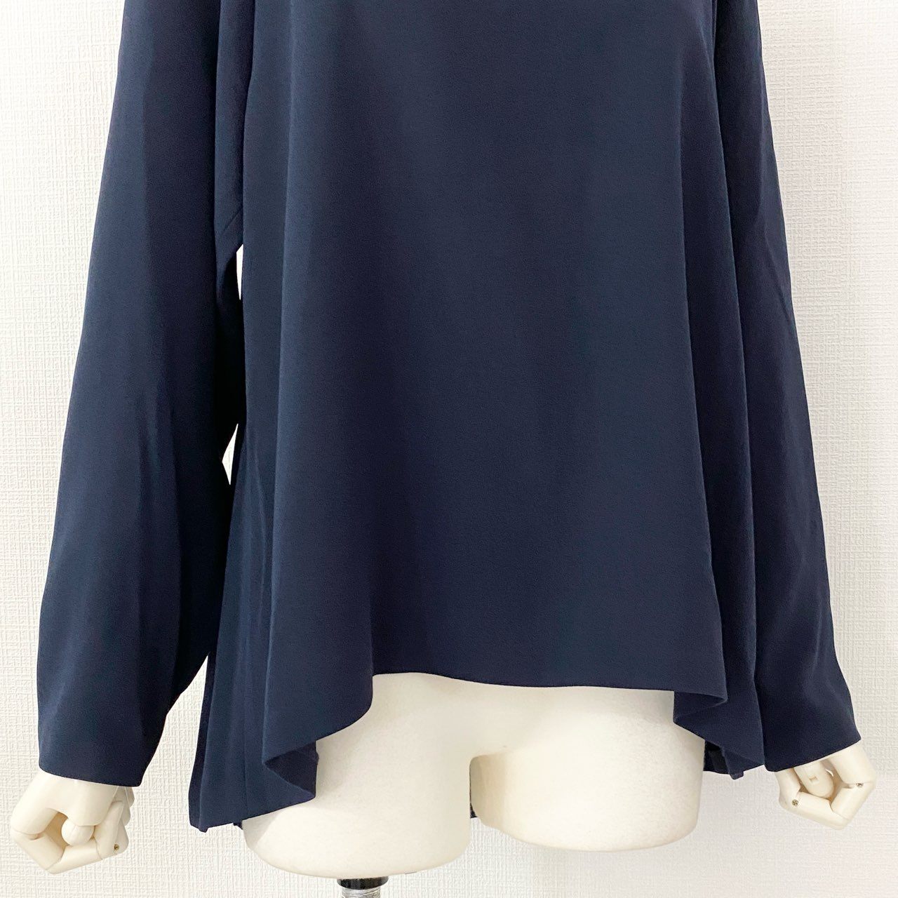 64i11 定価¥30,800 ADORE アドーア ドライタッチ ジョーゼットブラウス 531-1110214 38 ネイビー 二重織 日本製