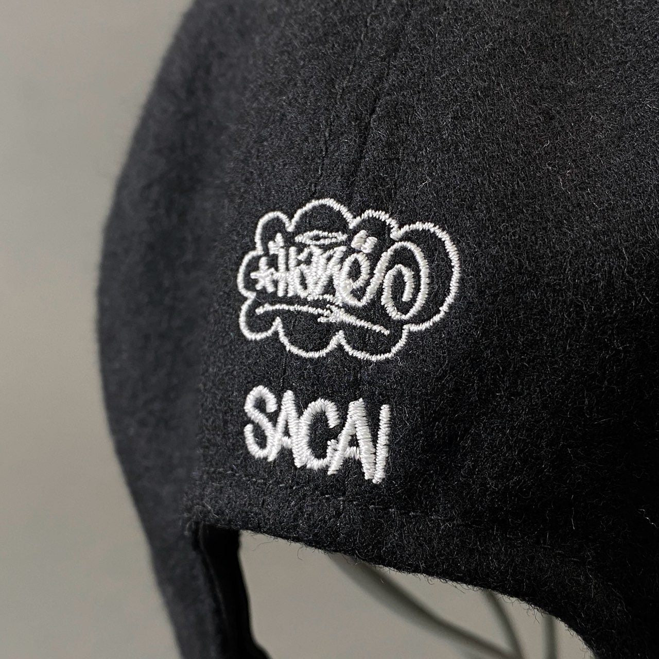 h1 Sacai サカイ 23SS Eric Haze AS ONE Cap ロゴ刺繍キャップ 帽子 ブラック メンズk02i