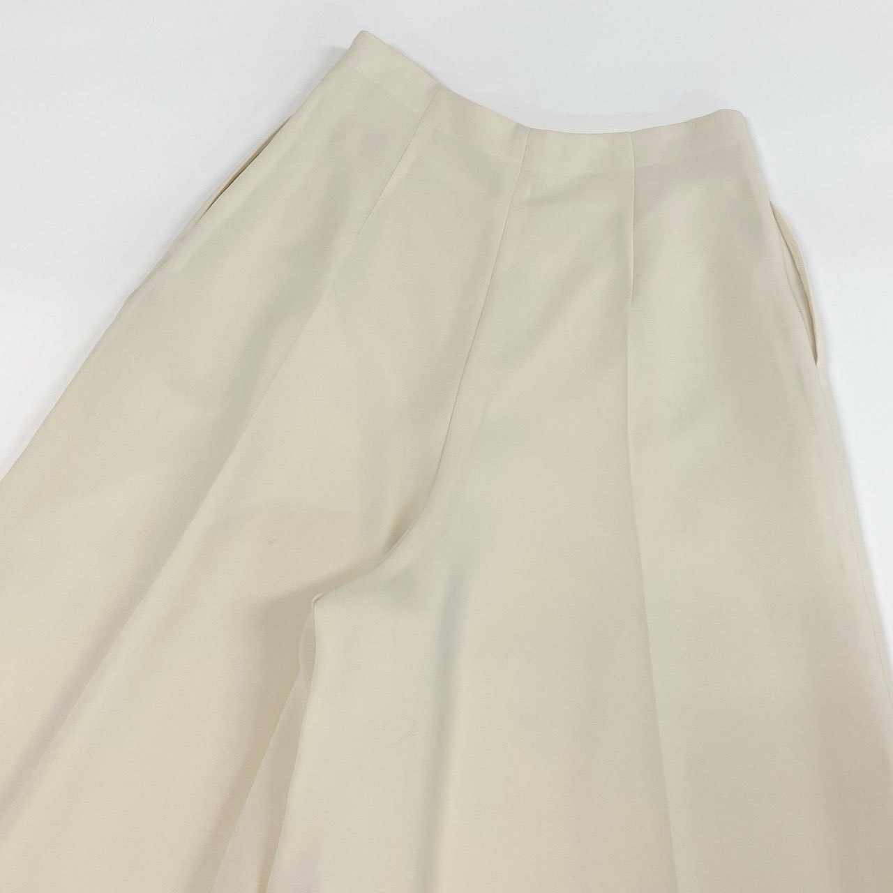 31f14 FOXEY NEW YORK フォクシーニューヨーク GENEVA PANTS ワイドパンツ スラックス ボトムス 43000 サイズ40 ホワイト系 レディース 日本製