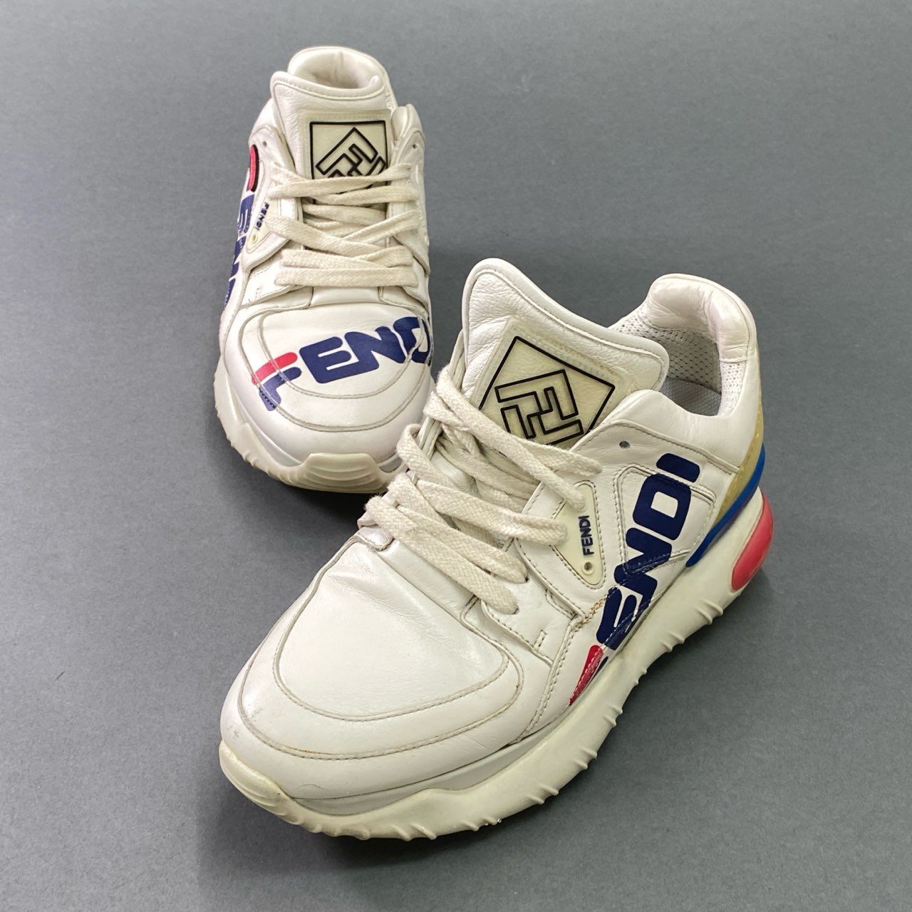 5d21 FENDI フェンディ × FILA フィラ MANIA マニア ロゴスニーカー 37 ホワイト レザー シューズ 箱付き