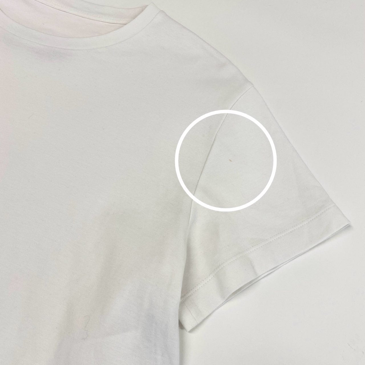 74c14 FOXEY NEW YORK フォクシーニューヨーク 23SS 半袖Tシャツ コンパクトTシャツ 刺繍ロゴ コットンシャツ 白シャツ 薄手 43556 38 ホワイト コットン100%