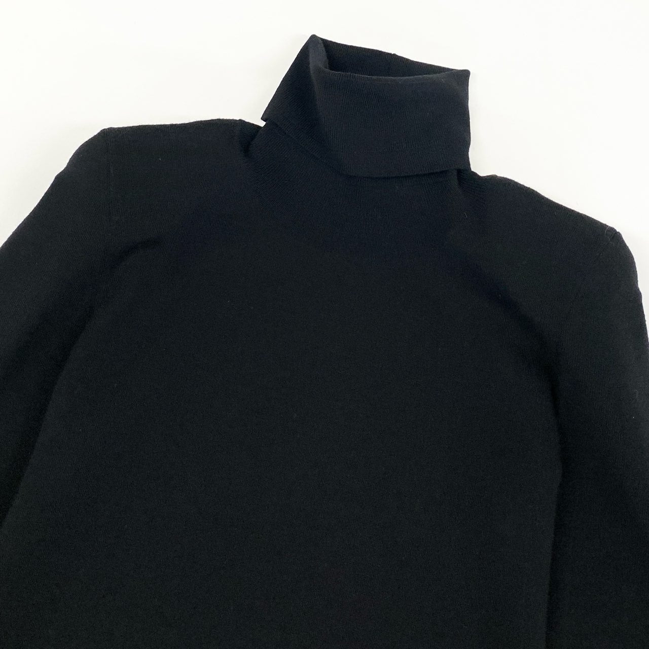 39f24② FOXEY フォクシー グレース タートルネックニット 長袖ニット セーター ウールニット レディース 女性用 肩パット付 30524 40 ブラック