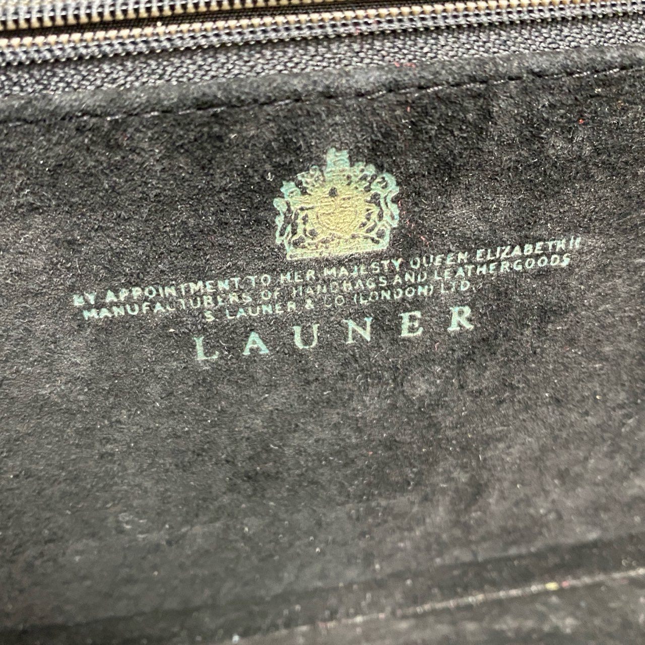 Ab7 LAUNER LONDON ロウナー クラッチバッグ ショルダーバッグ 2way フォーマル ゴールド ロゴプレート 保存袋付属 ブラック 本革