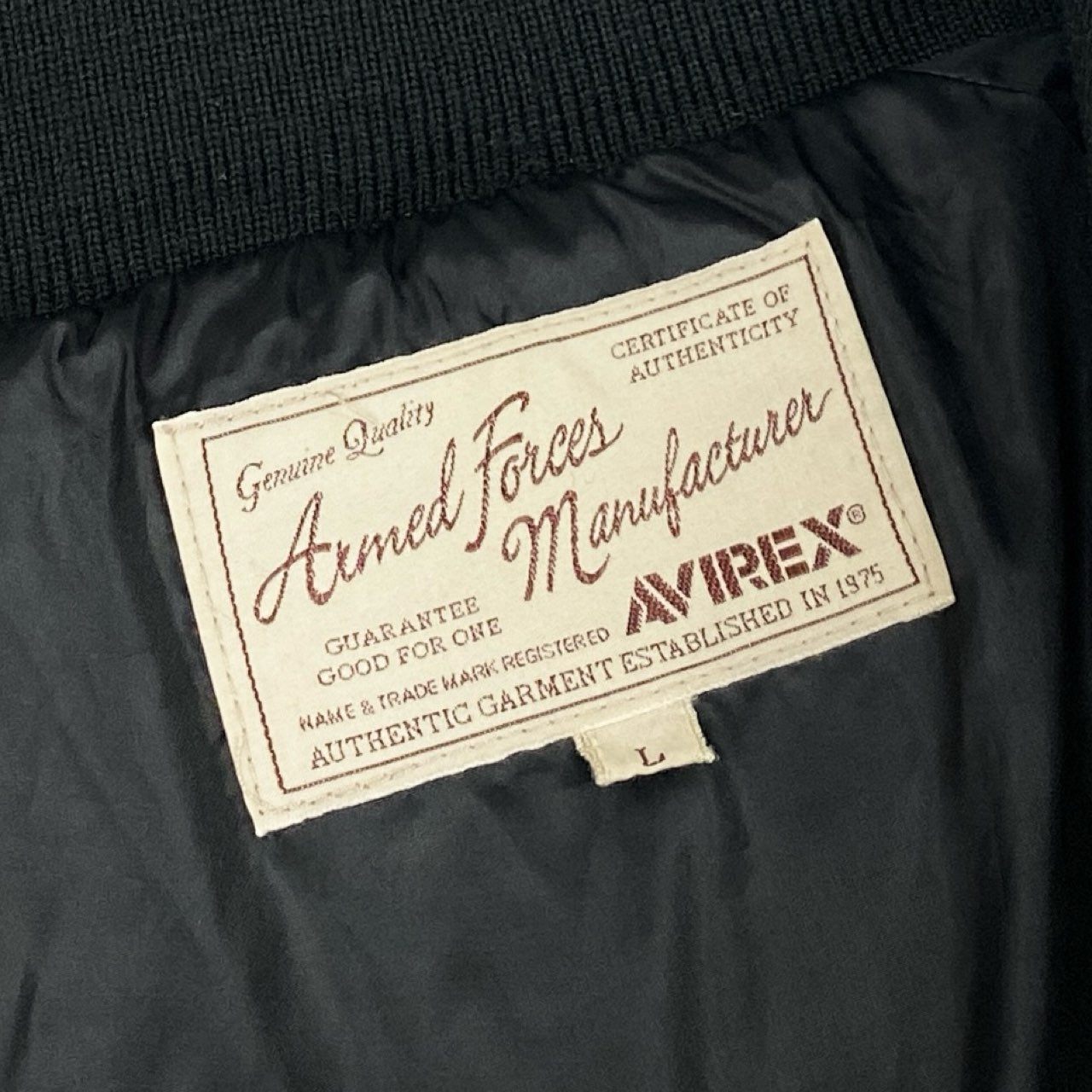 69f21 AVIREX アヴィレックス CERAMIC PADDING USAF JACKET 中綿ジャケット メンズジャケット 男性用 6162140 L ブラック