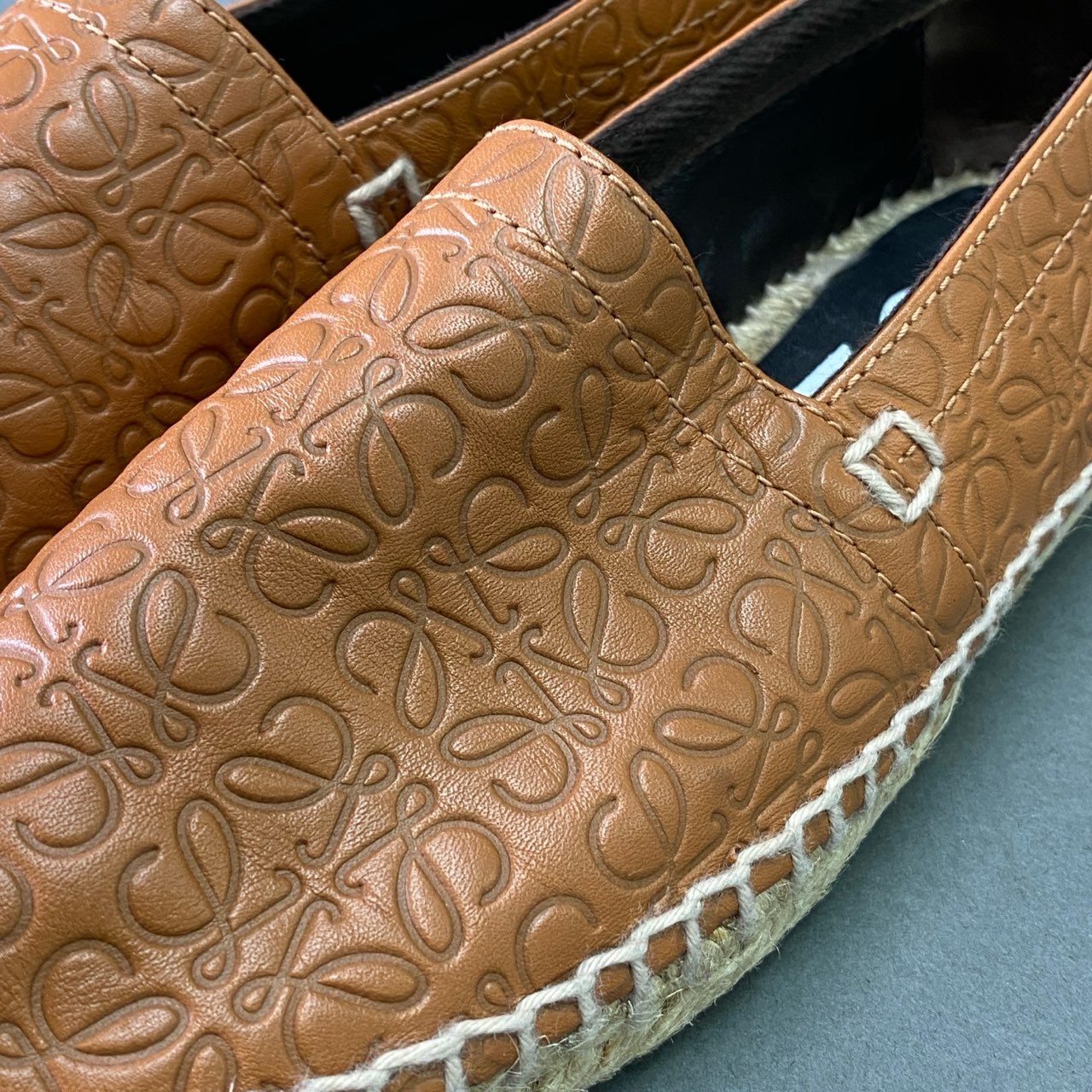 5f8 《美品》 LOEWE ロエベ エスパドリーユ スリッポン 36 ブラウン レザー アナグラム エンボスロゴ シューズ