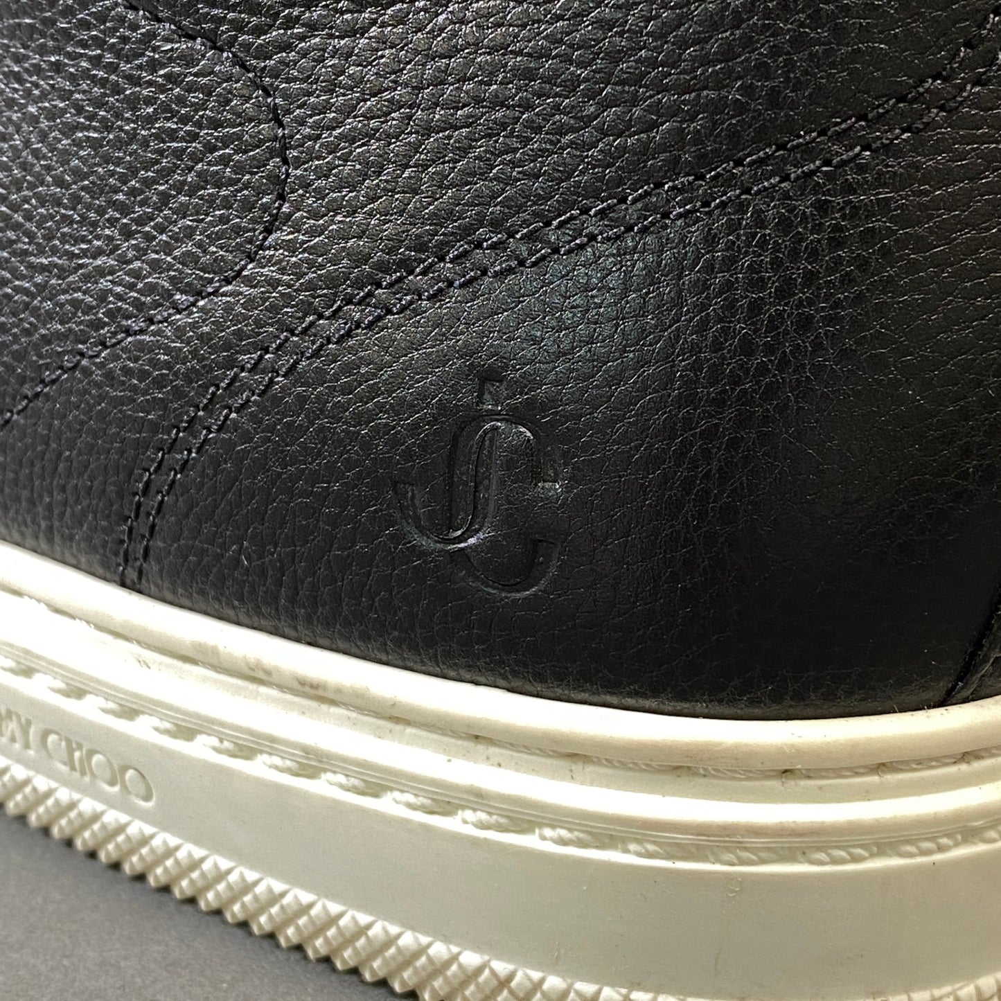 2g29 JIMMY CHOO ジミーチュウ JCロゴ ハイカット レザースニーカー 42 ブラック Leather シューズ 紳士靴k02i