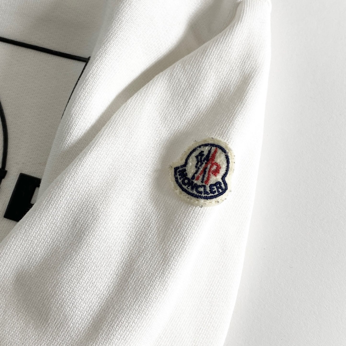 38a28 MONCLER モンクレール トルコ製 ロゴ トレーナー スウェット クルーネック プルオーバー E29548028650 104cm ホワイト コットン ホワイト キッズ 子供服 KIDS