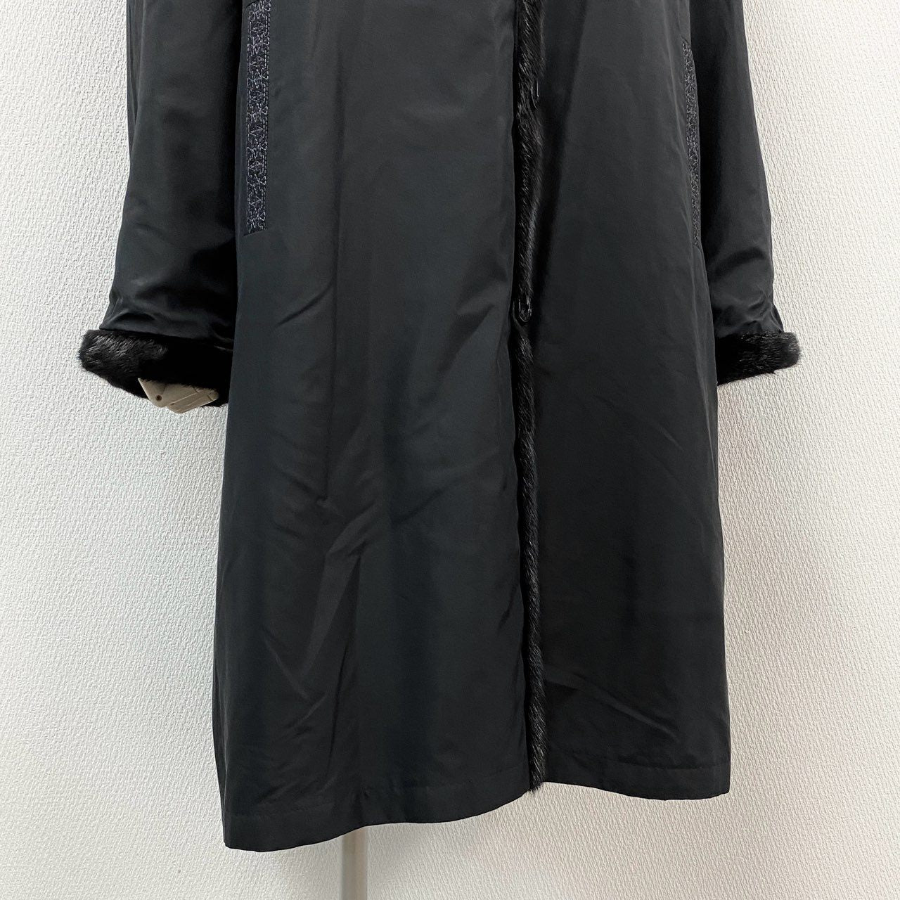 16j20 《美品》 最高級毛皮 ミンクコート フード付き ロングコート フード付き リバーシブルコート ブラック系 ミンク 本毛皮 レディースk02i