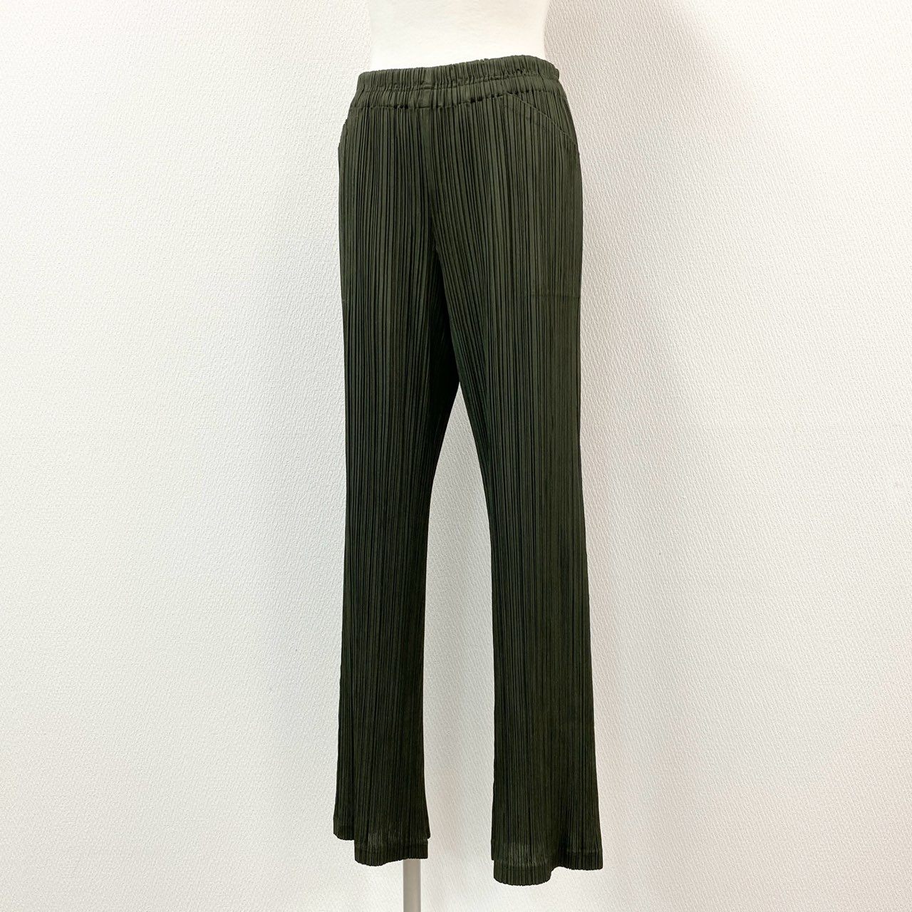 59e9 PLEATS PLEASE プリーツプリーズ プリーツパンツ ボトム サイズ4 PP83-JF414 カーキ レディース 女性用 イッセイミヤケ