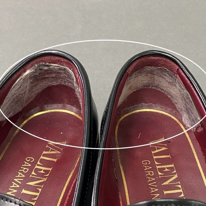 3l22 VALENTINO GARAVANI ヴァレンティノ ガラヴァーニ Vロゴ ゴールドチェーン ローファー 35 1/2 ブラック レザー 革靴 イタリア製 シューズ