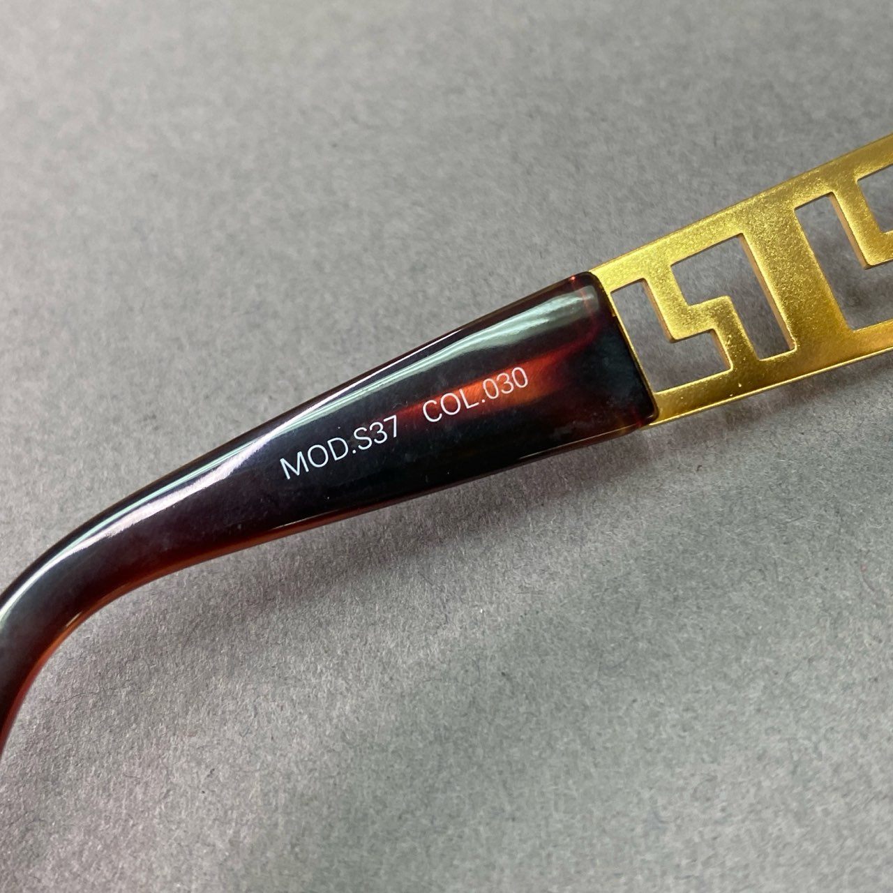 g9 VERSACE ヴェルサーチ メデューサ サングラス S37 ブラウン ゴールド アイウェア イタリア製 メガネ 眼鏡