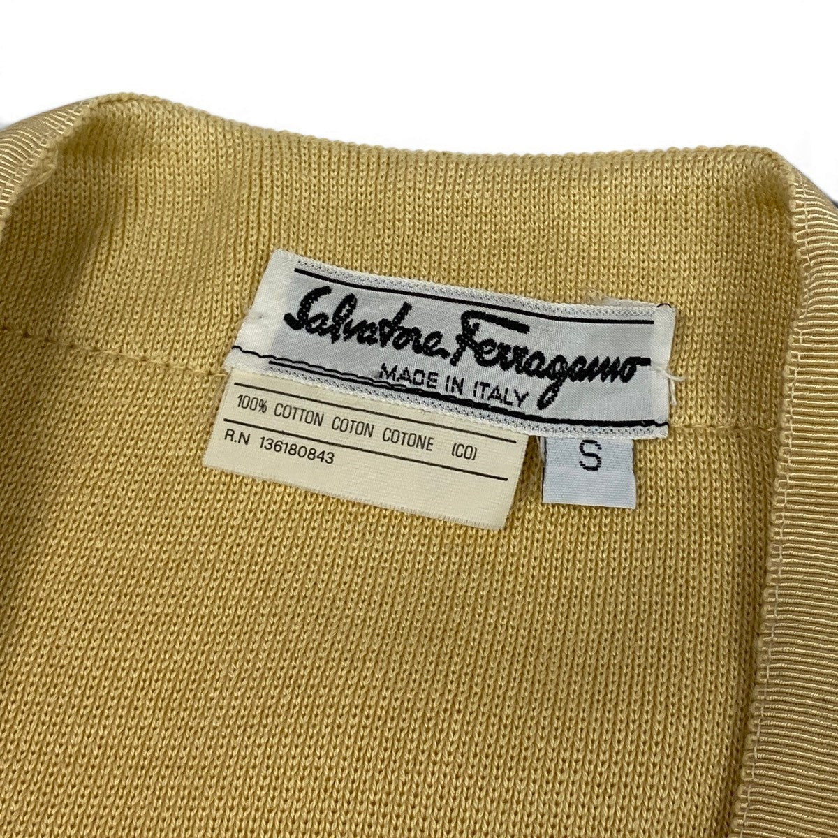 73f9 Salvatore Ferragamo サルヴァトーレフェラガモ オーバーサイズ ニットカーディガン Vネック 金ボタン サイズS イエロー系 コットン100% レディース 女性服u02t